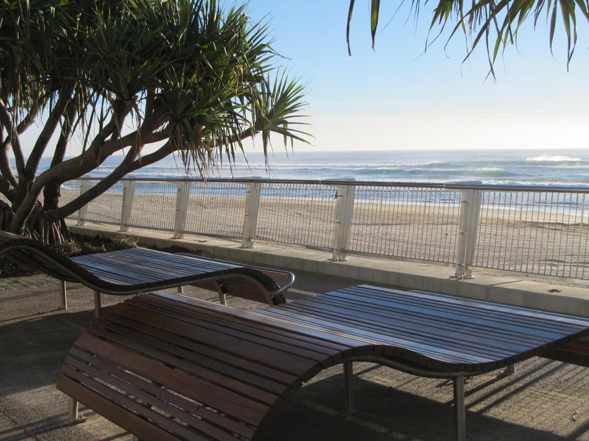 Costa D'Ora Holiday Apartments Gold Coast Exterior photo